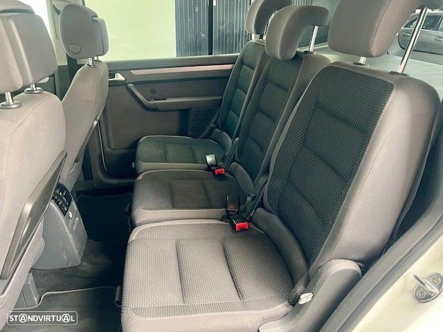 VW Touran 1.6 TDI Confortline DSG - 25