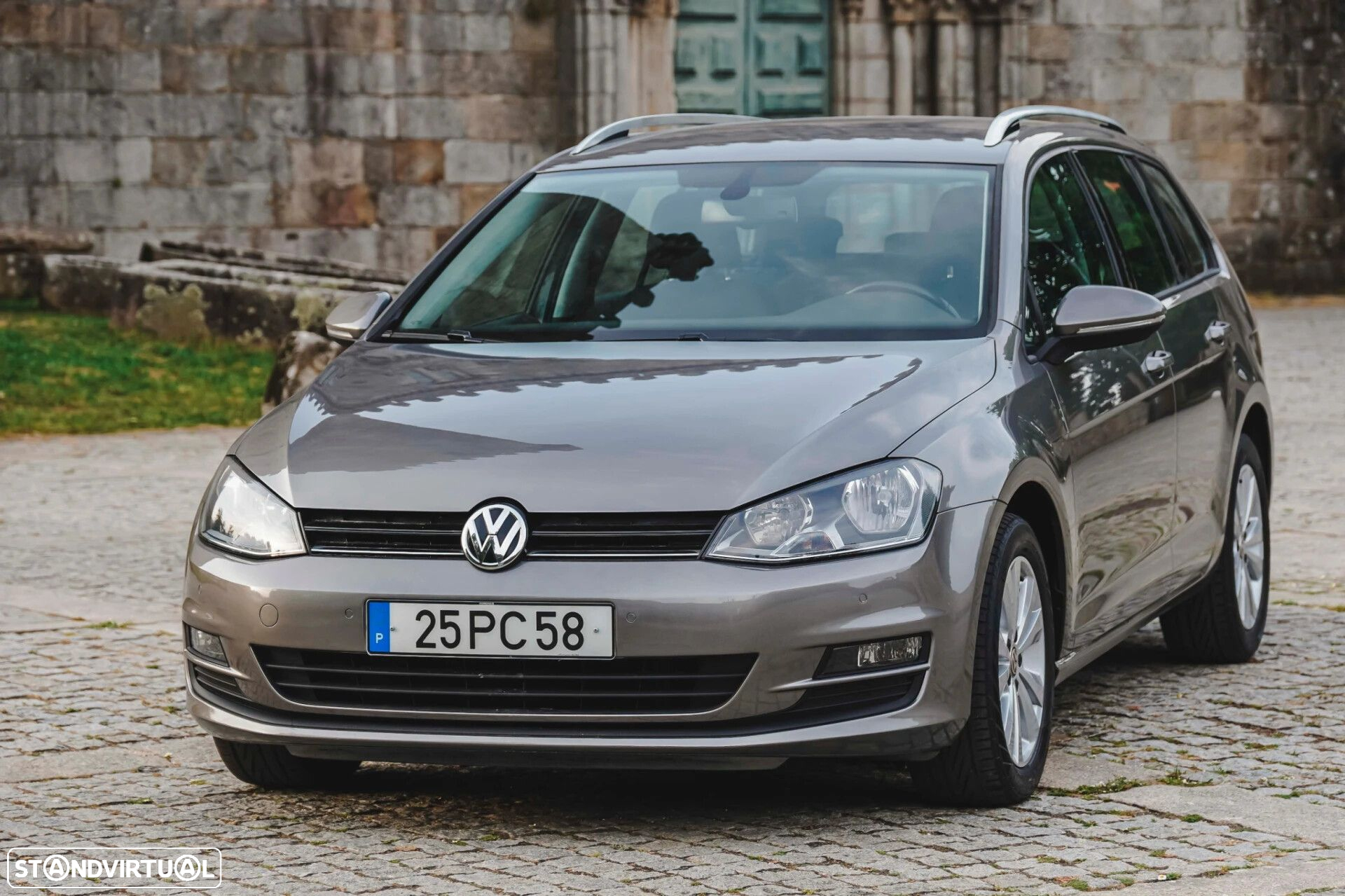 VW Golf Variant - 4