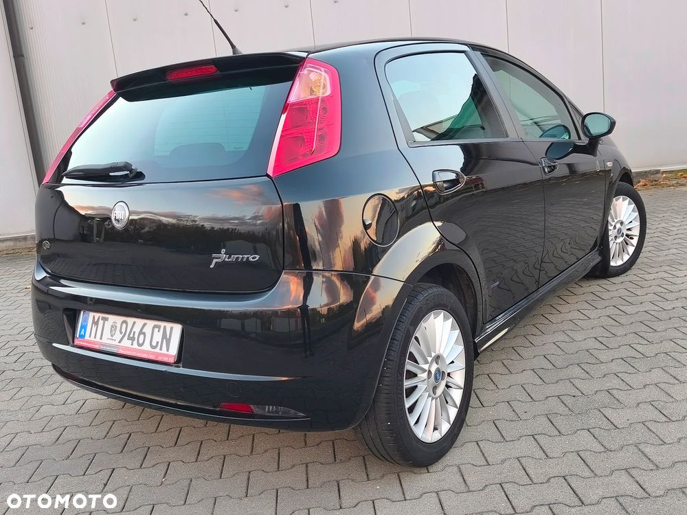 Fiat Punto 1.4 16V Dynamic - 7