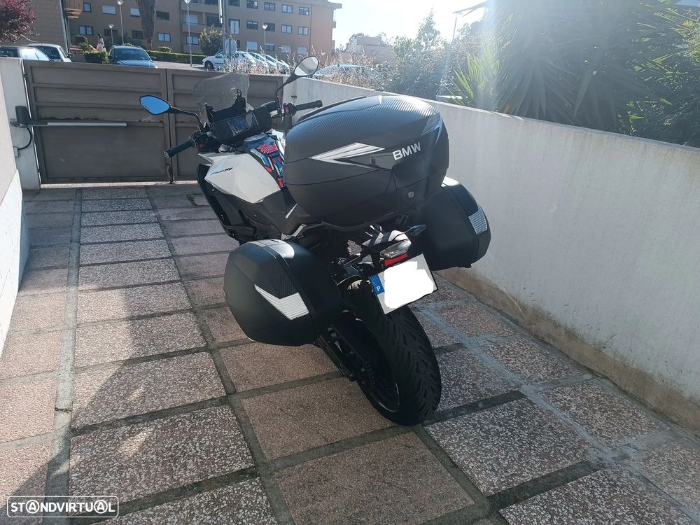 BMW F 900 XR M Performance - 3