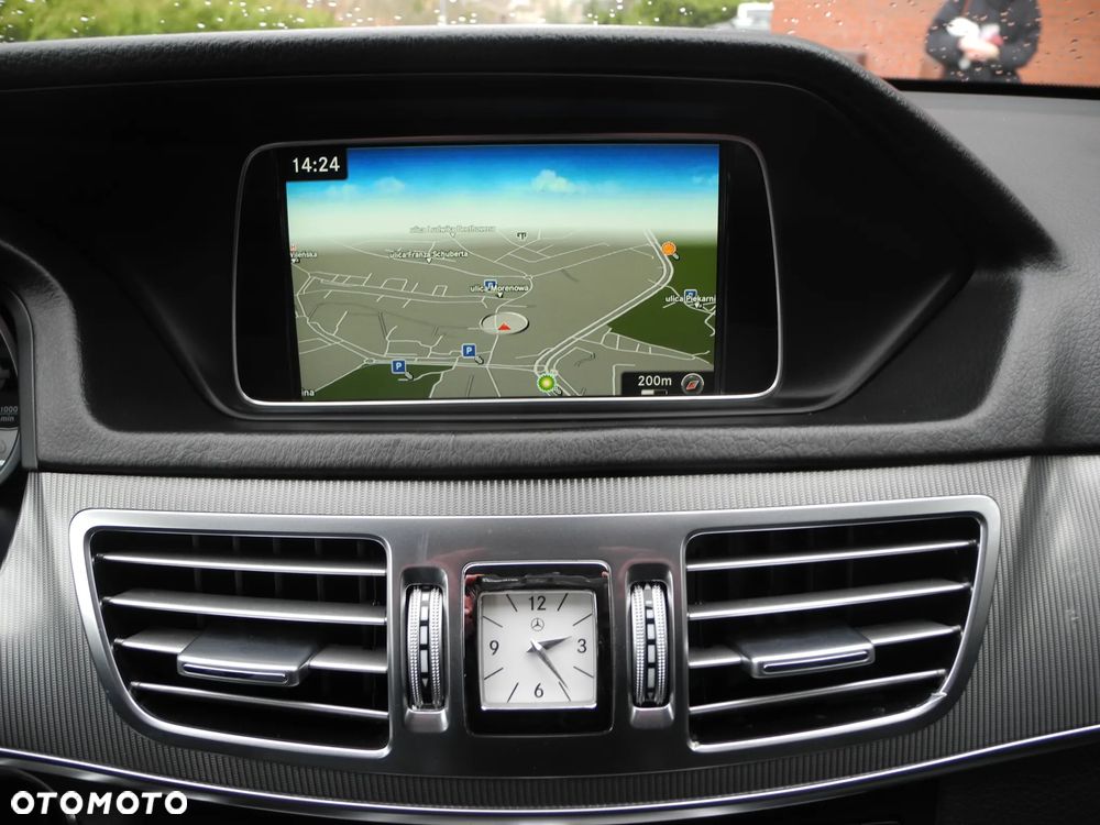 Mercedes-Benz Klasa E - 8