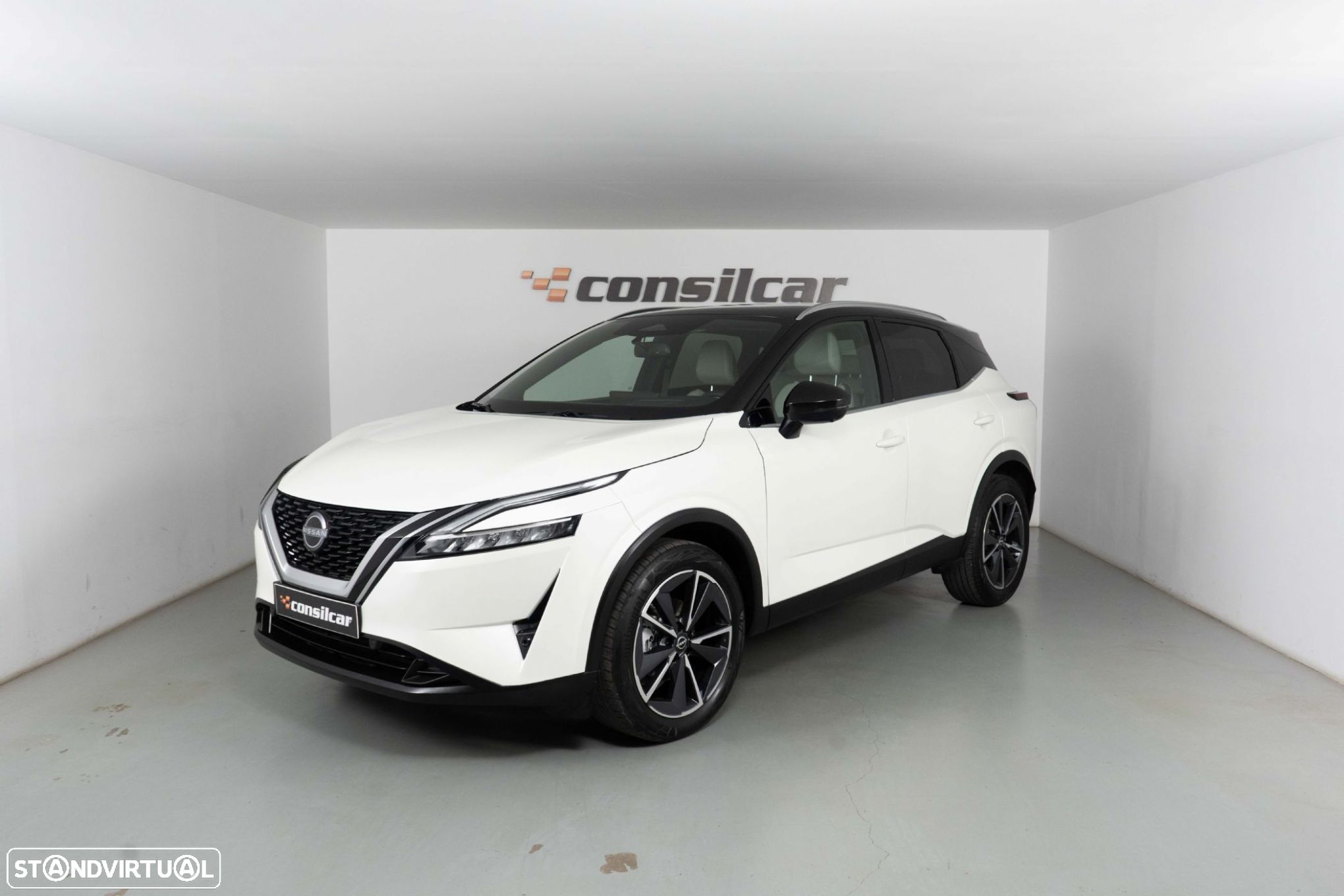 Nissan Qashqai 1.3 DIG-T N-Connecta LED+TT+SKY - 1