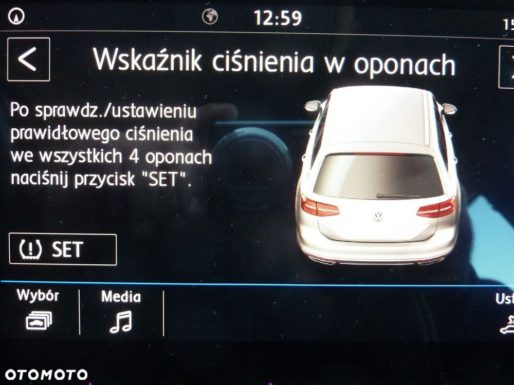 Volkswagen Passat - 24