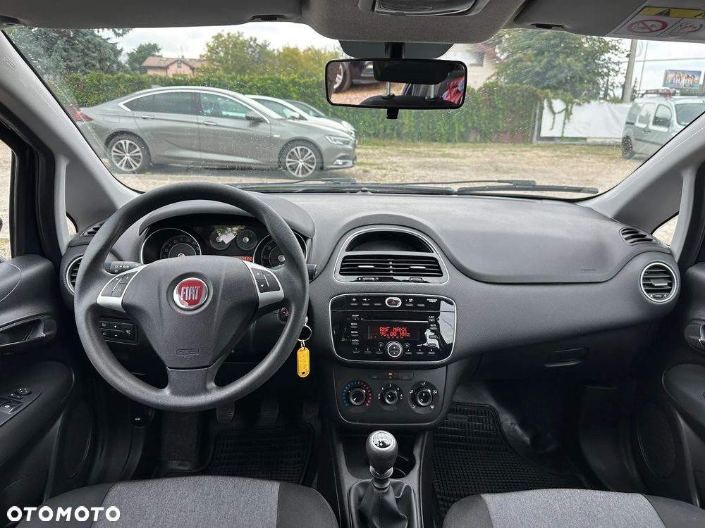 Fiat Punto - 18
