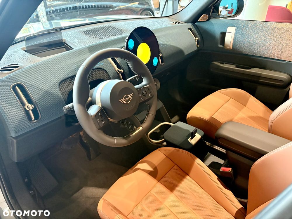MINI Countryman C mHEV Linia Favoured - 10