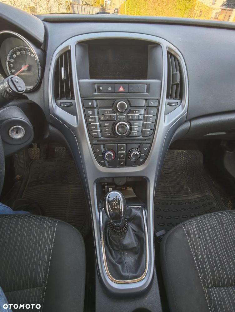 Opel Astra 1.7 CDTI Cosmo - 6