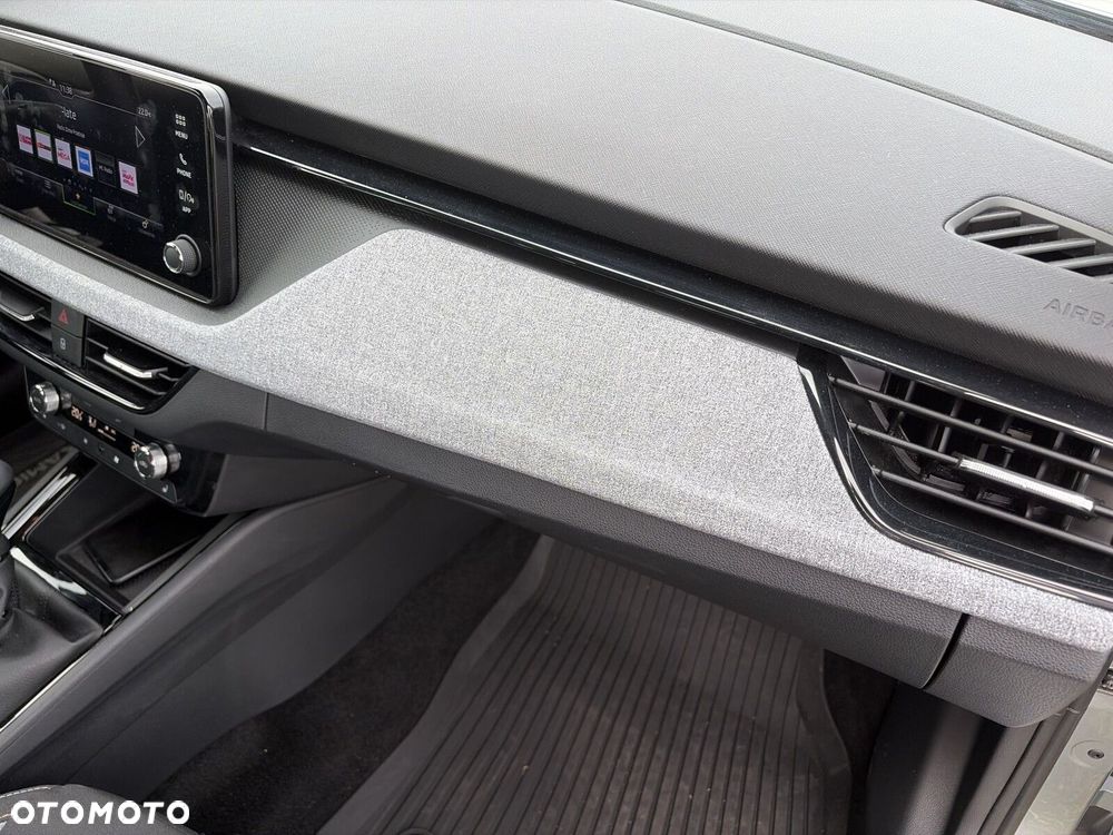Skoda Kamiq 1.0 TSI Drive DSG - 12