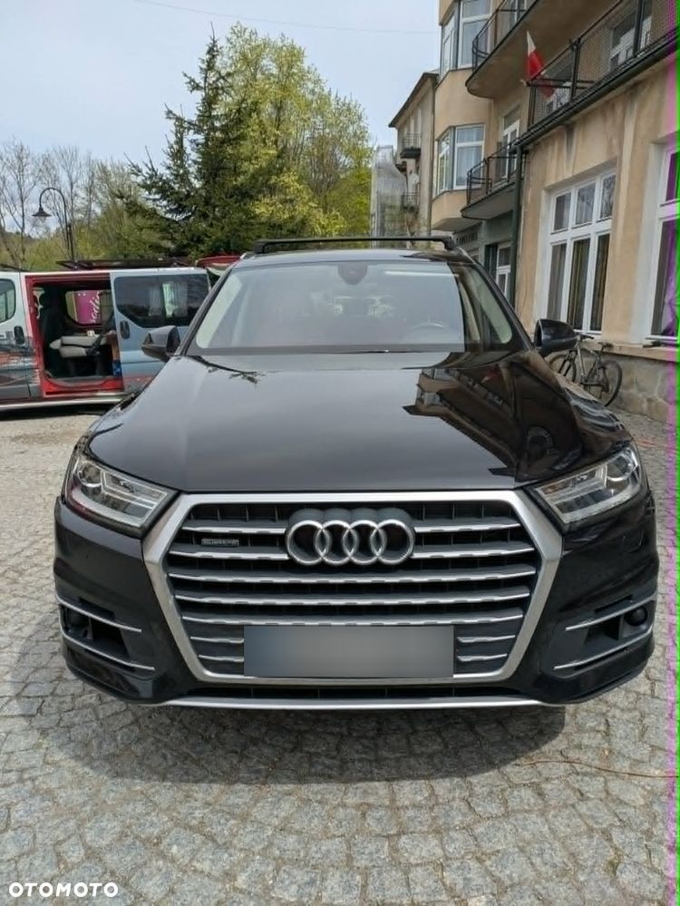 Audi Q7 - 10
