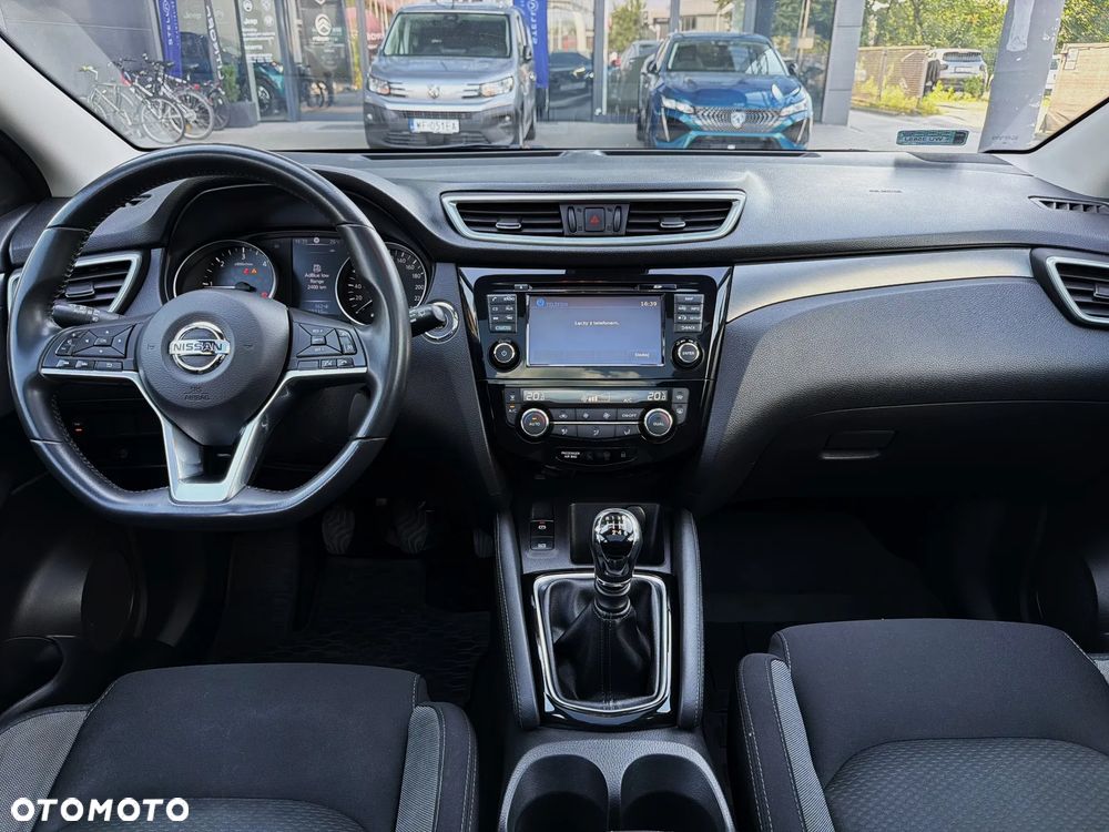 Nissan Qashqai 1.5 dCi N-Connecta - 22