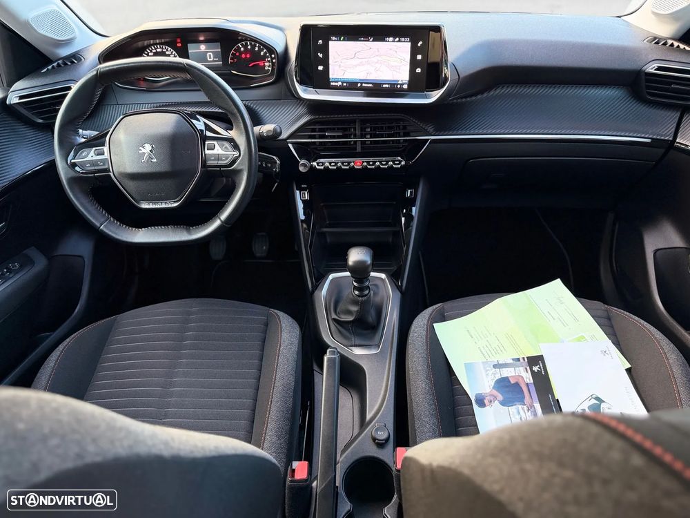 Peugeot 208 1.2 PureTech Allure - 4