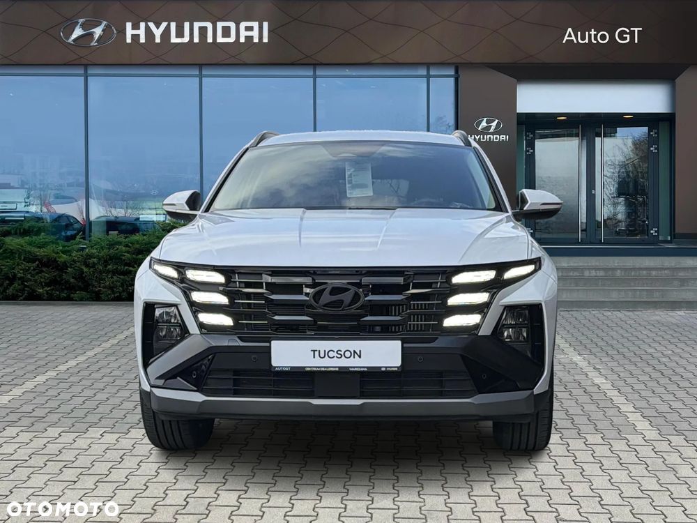 Hyundai Tucson 1.6 T-GDi HEV Executive 2WD - 9