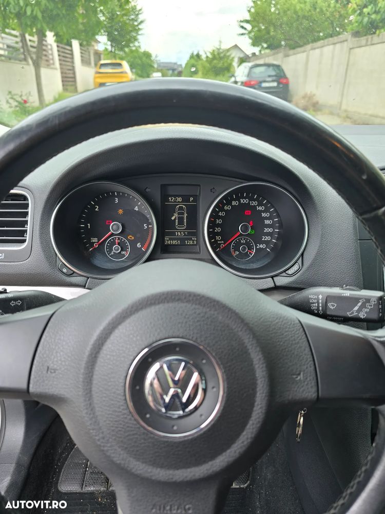 Volkswagen Golf 1.6 TDI DPF DSG Comfortline - 15
