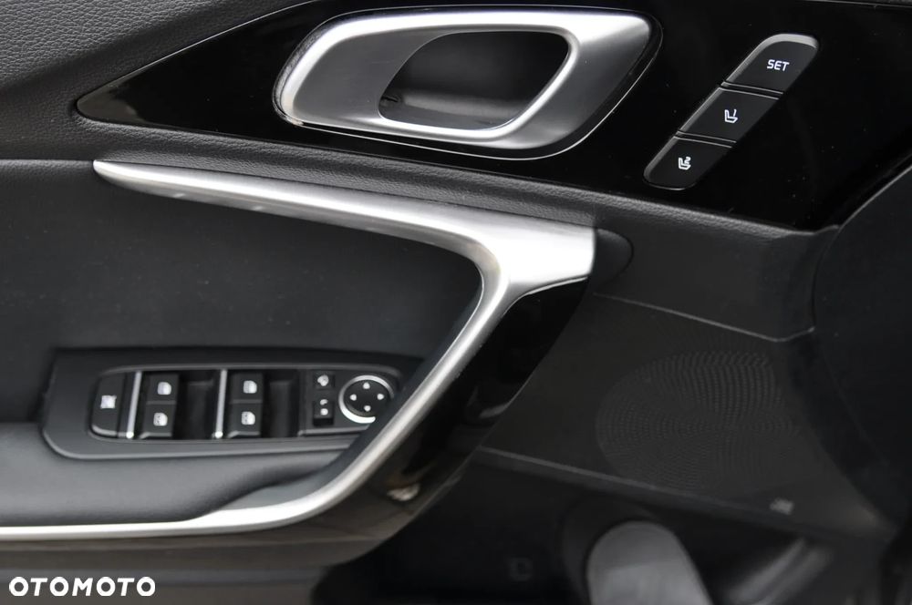 Kia XCeed 1.6 T-GDI OPF DCT7 GT-LINE - 14