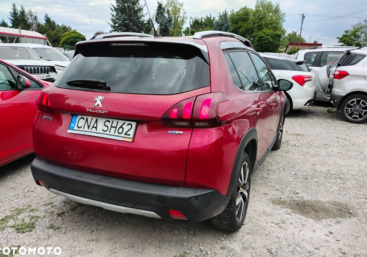 Peugeot 2008 - 4