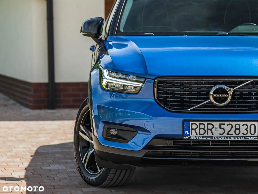 Volvo XC 40 D4 AWD R-Design - 29