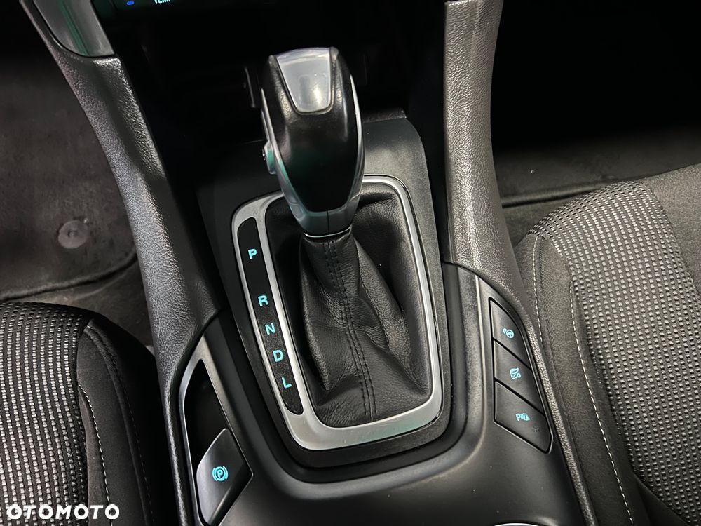 Ford Mondeo SW - 24