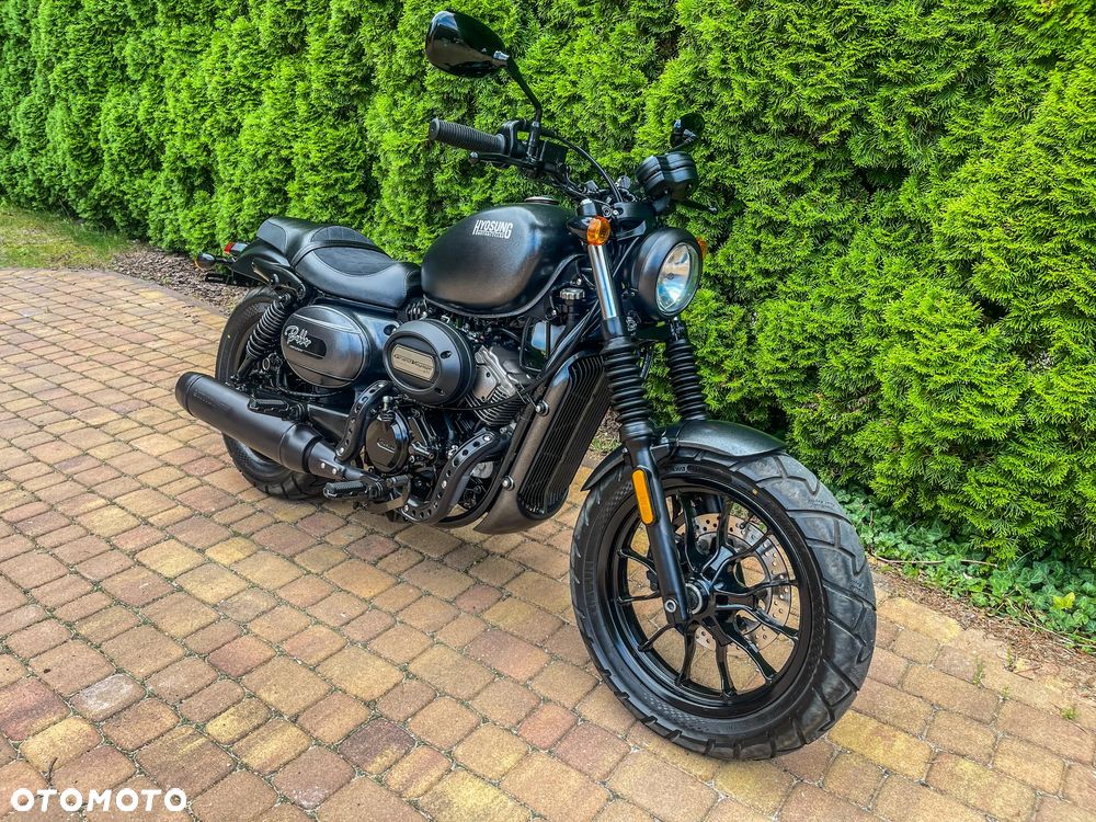 Hyosung GV - 4