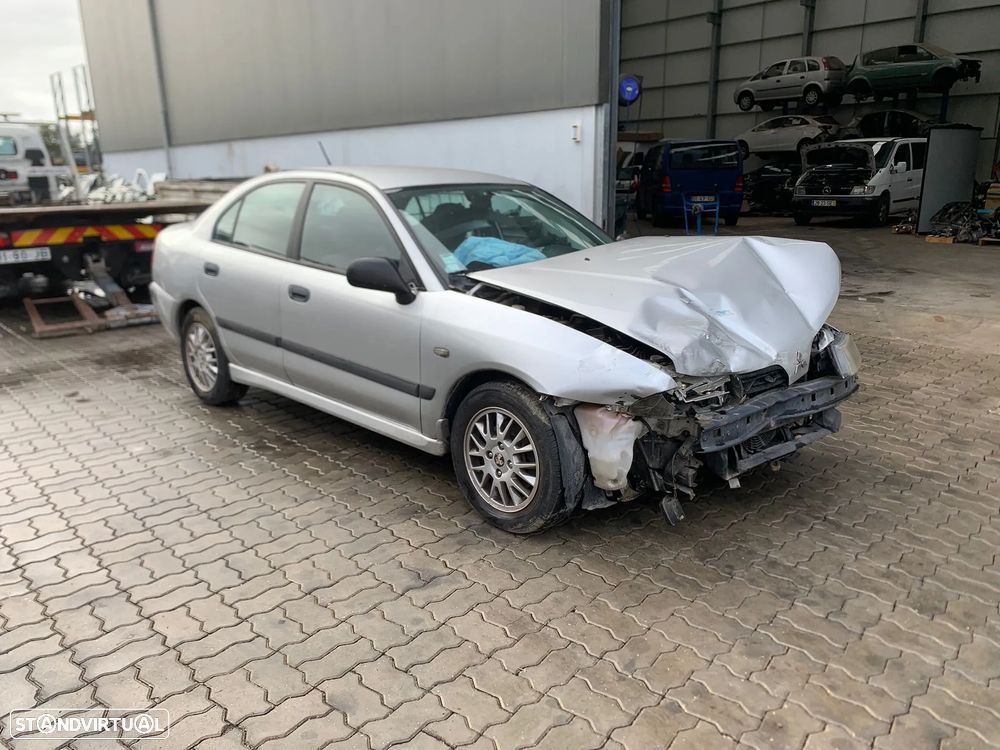 Mitsubishi Carisma 1.9 Di-D  2003 - 3