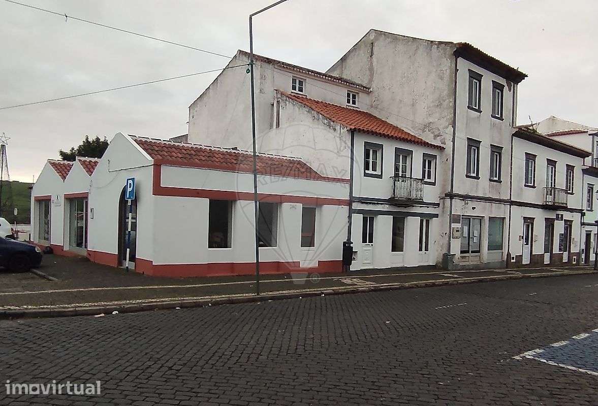 Moradia T4 para venda - Grande imagem: 2/12