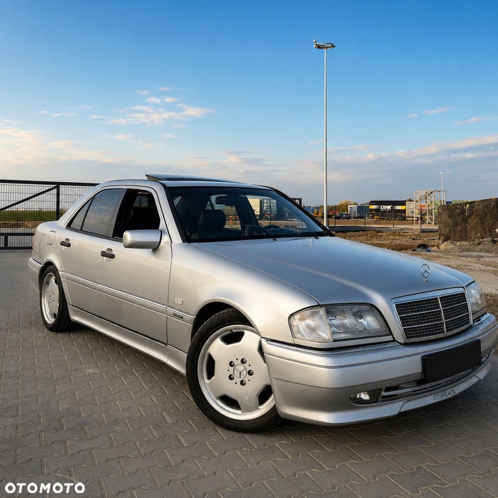 Mercedes-Benz Klasa C - 2