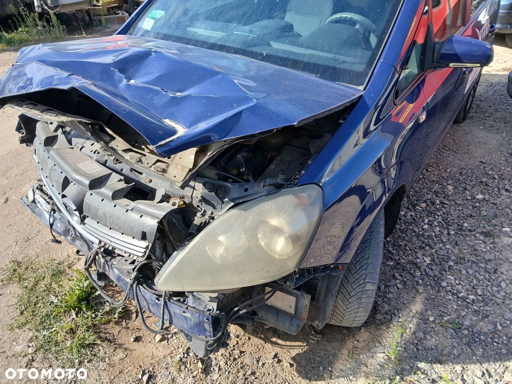 OPEL ZAFIRA B LIFT Z20Z silnik 1.9 CDTI 120 KM Z19DT skrzynia M36 napęd sanki belka wahacz