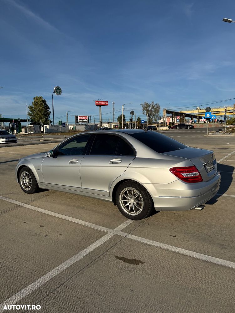 Mercedes-Benz C 220 CDI BlueEFFICIENCY - 7