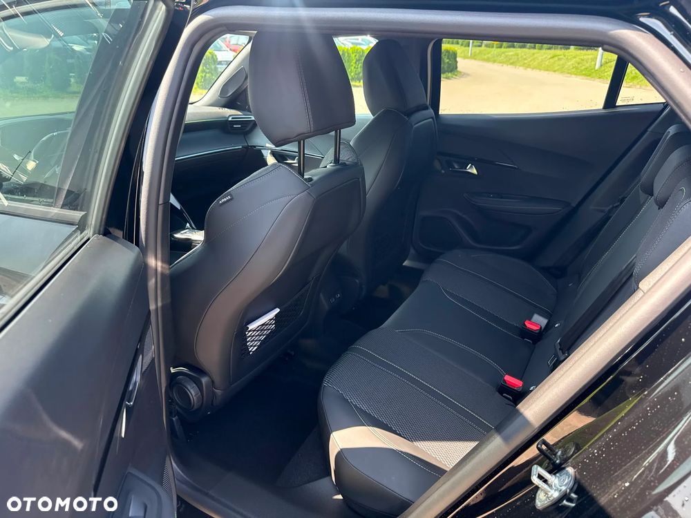 Peugeot 2008 - 18