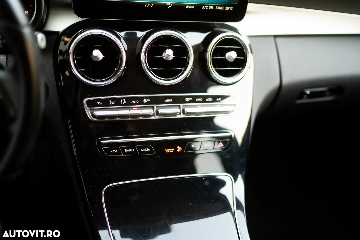 Mercedes-Benz C 220 d T 9G-TRONIC Avantgarde - 28