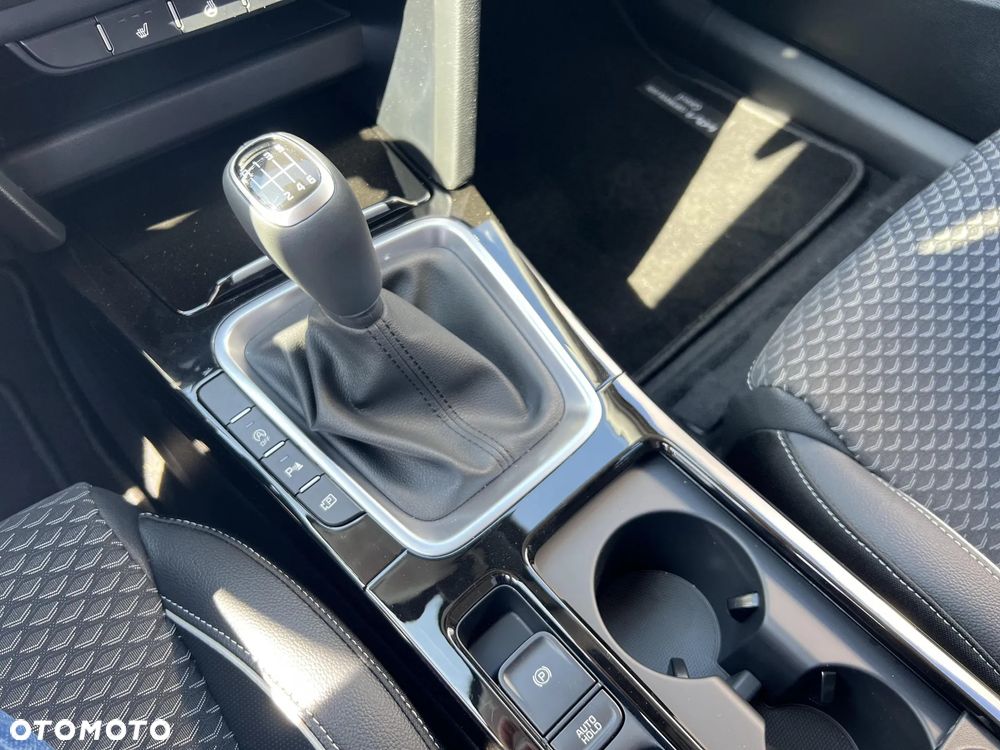 Kia Ceed 1.5 T-GDI Tribute - 15