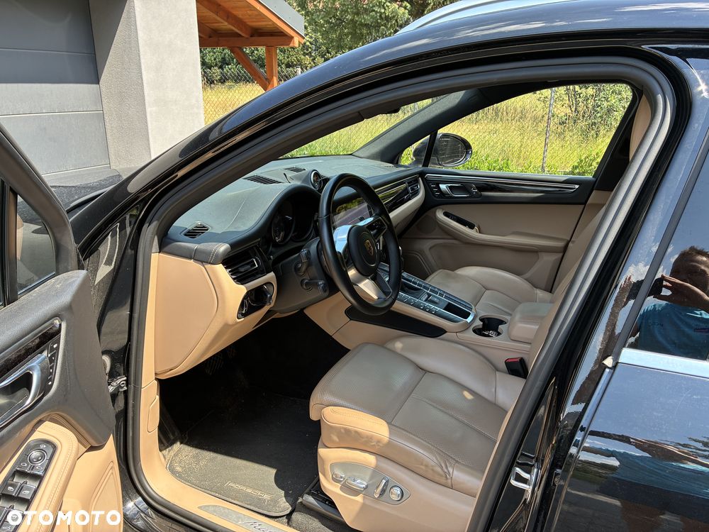 Porsche Macan S - 10