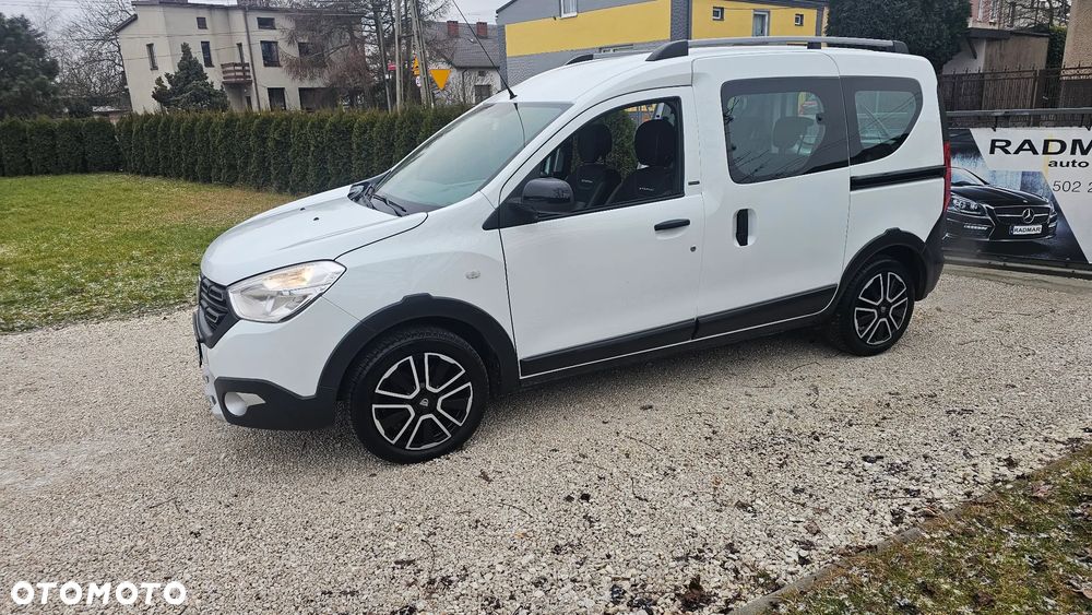 Dacia Dokker TCe 115 Stepway - 1