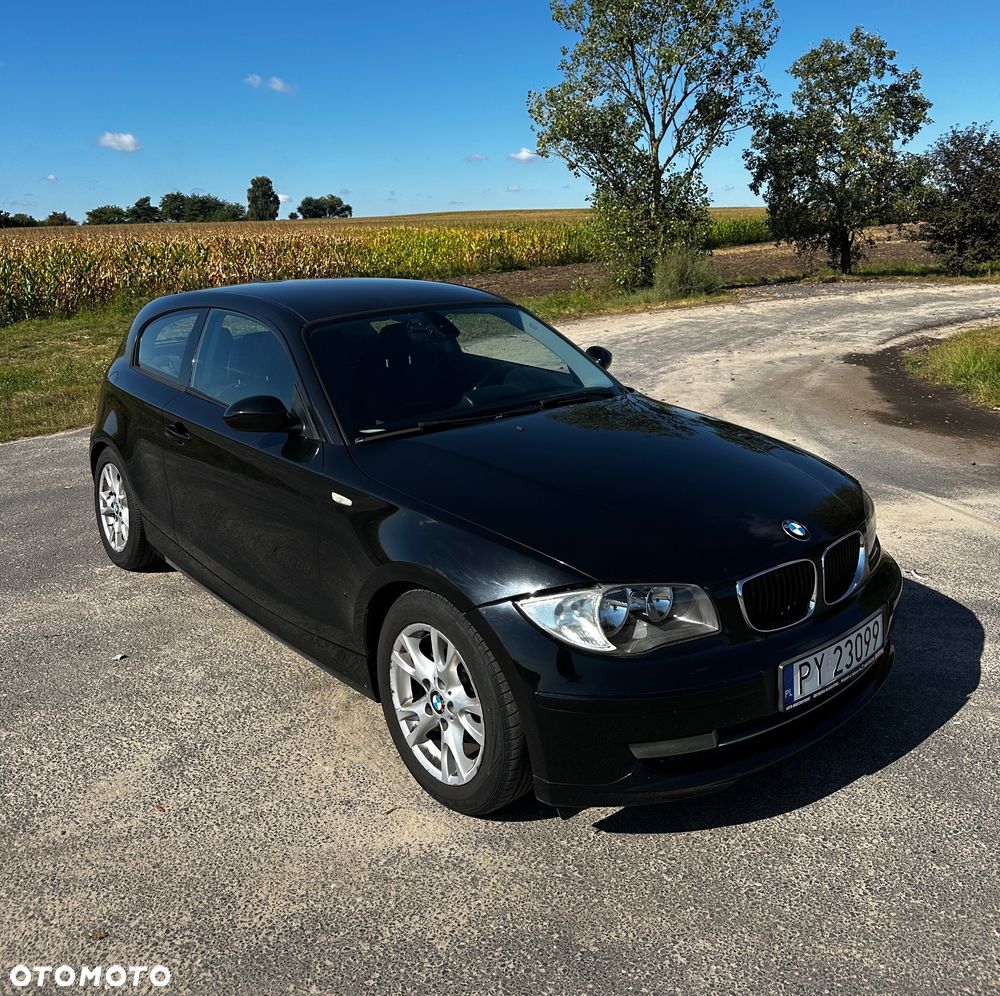BMW Seria 1 118i - 1