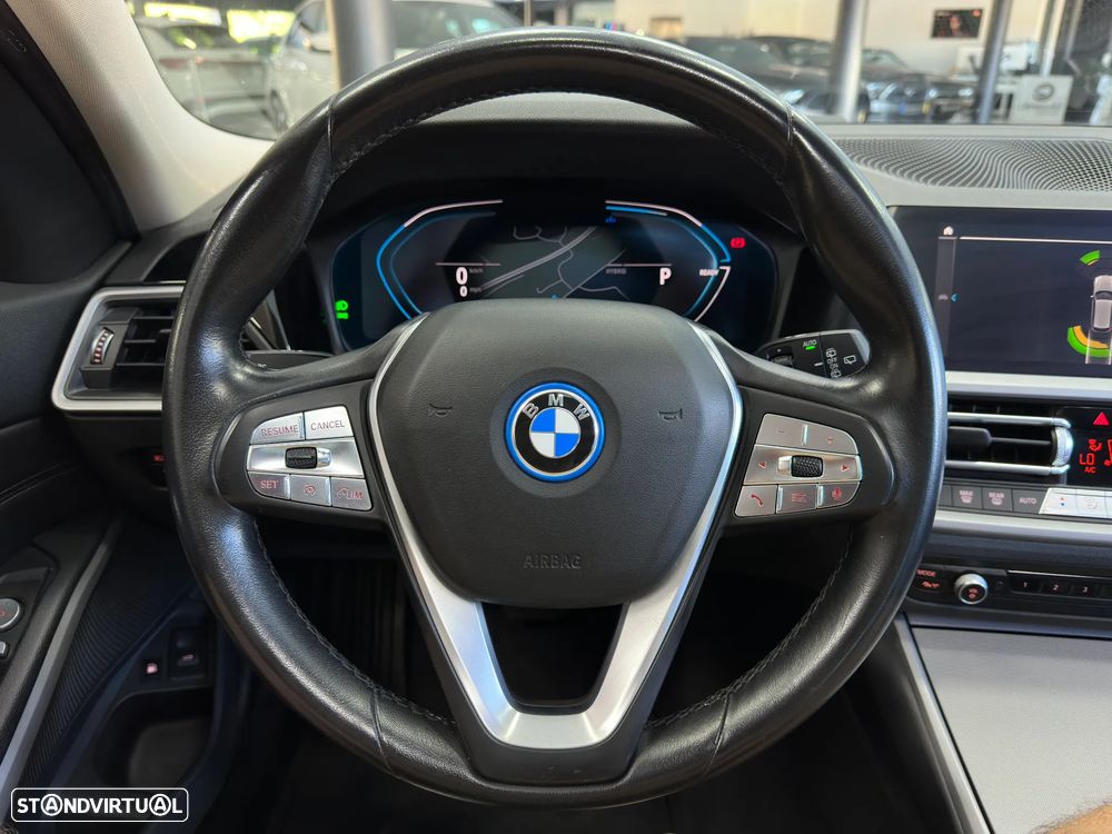 BMW 330 e Corporate Edition Auto - 28