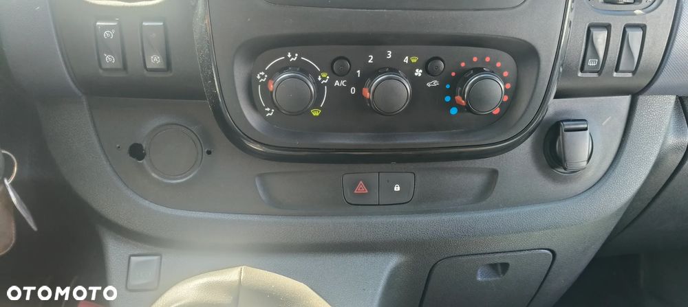 Opel VIVARO BRYGADÓWKA 5 OSOBOWA DŁUGI LONG - 16