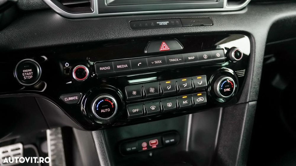 Kia Sportage 1.7 CRDI 2WD ISG Aut. GT Line - 14