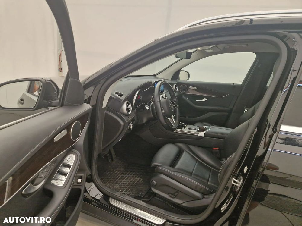 Mercedes-Benz GLC - 5