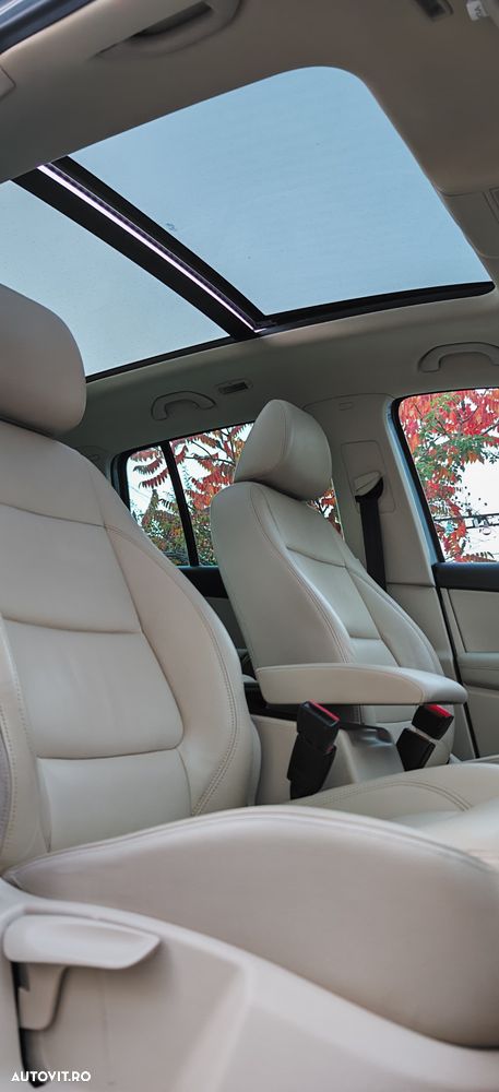 Volkswagen Tiguan - 7