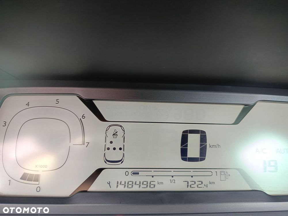 Citroën C4 Picasso 1.2 PureTech Live S&S - 17