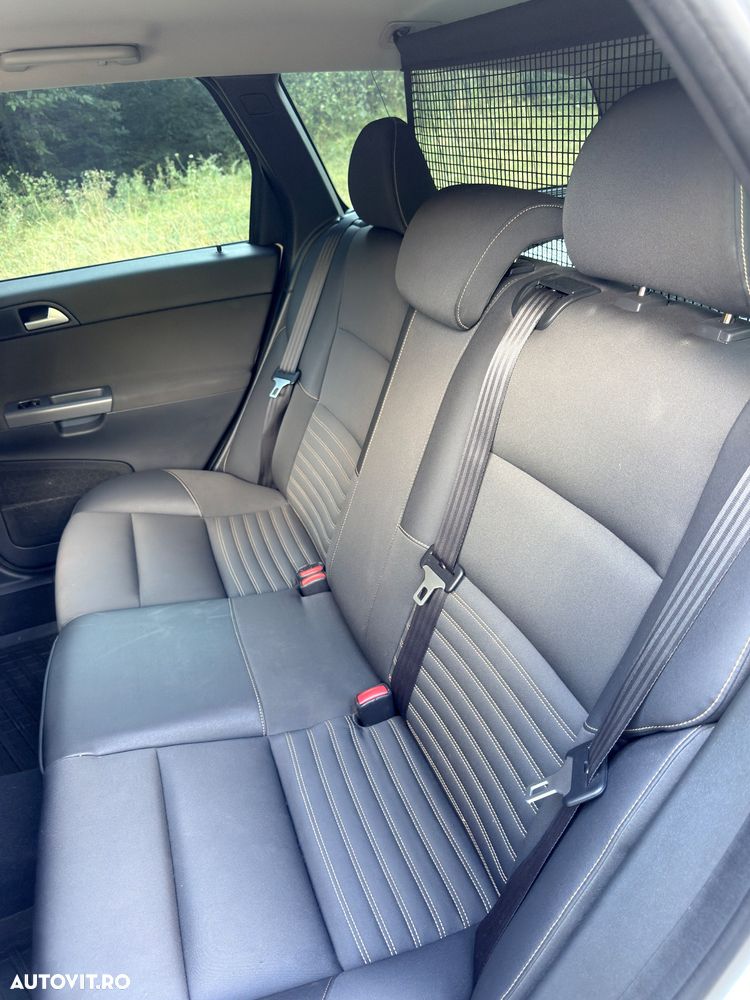 Volvo V50 2.0 D Kinetic - 4