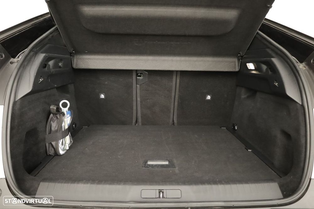 Peugeot 3008 1.2 Hybrid GT e-DCS6 - 23