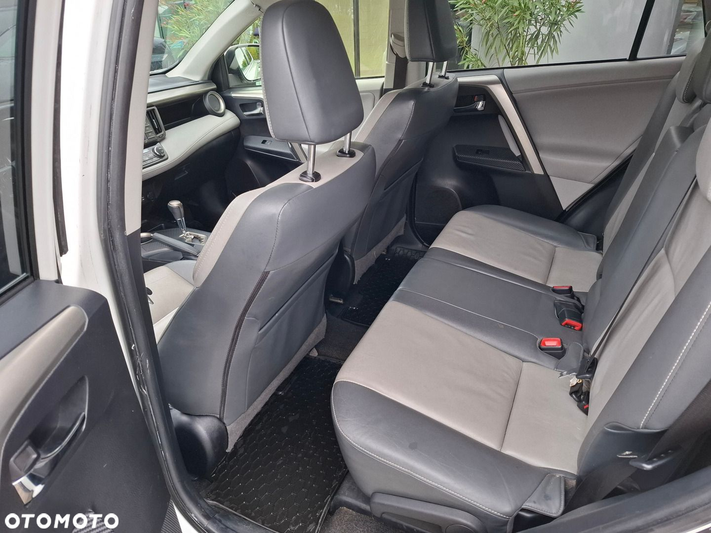 Toyota RAV4 2.2 D-CAT Prestige - 15