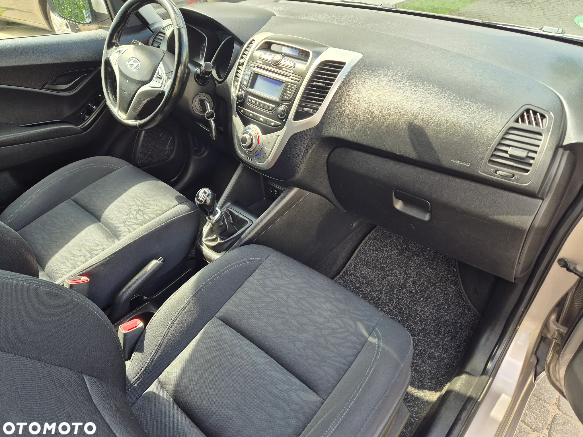 Hyundai ix20 1.6 Premium - 10