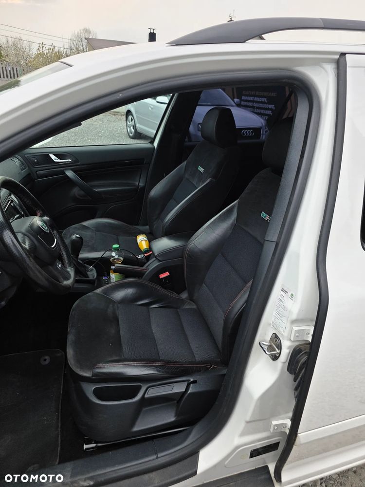 Skoda Octavia 2.0 TDI RS - 16