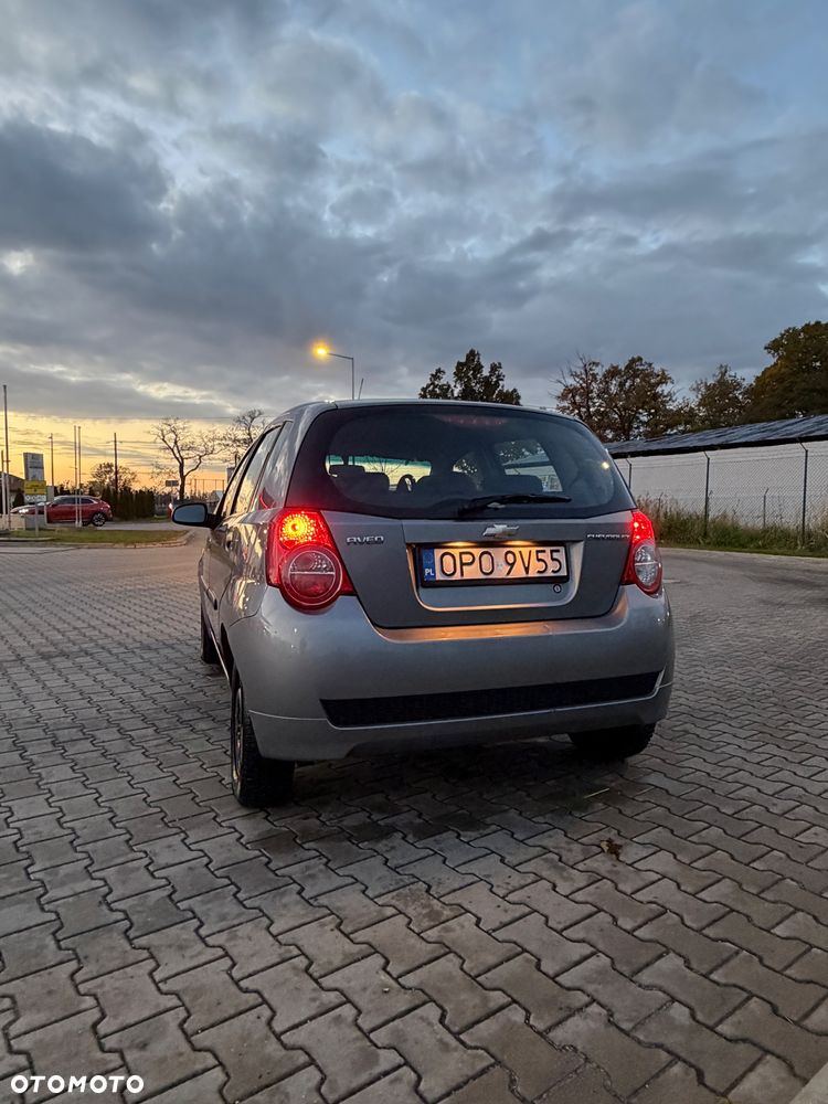 Chevrolet Aveo - 7