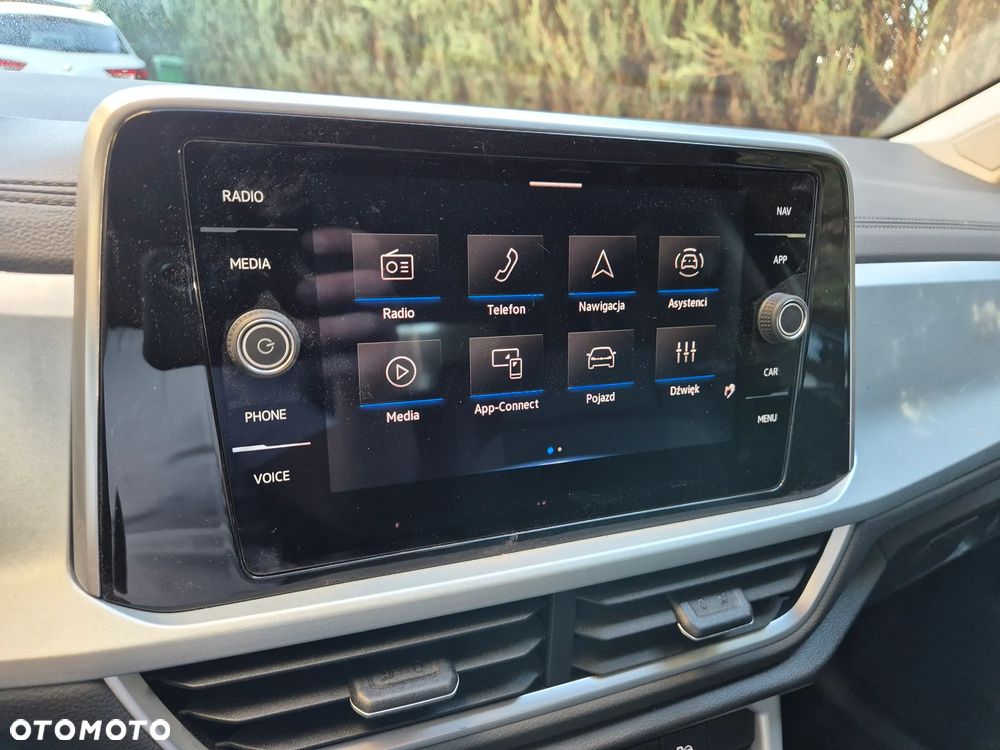 Volkswagen T-Roc 2.0 TDI SCR DSG GOAL - 12