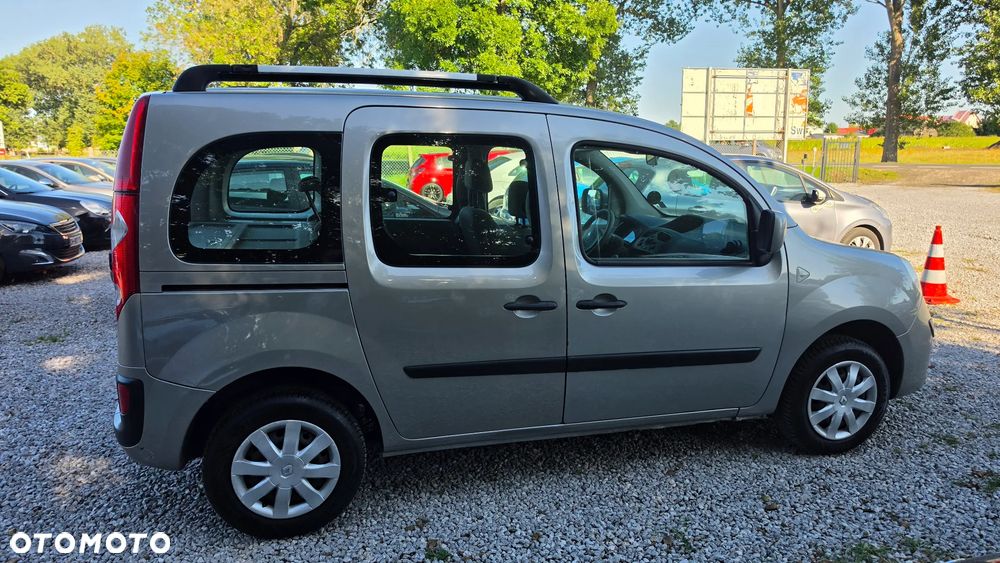 Renault Kangoo 1.6 8V 90 Happy Family - 8