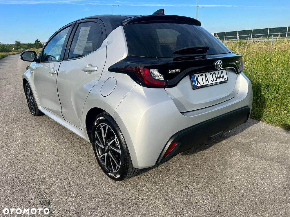 Toyota Yaris - 5
