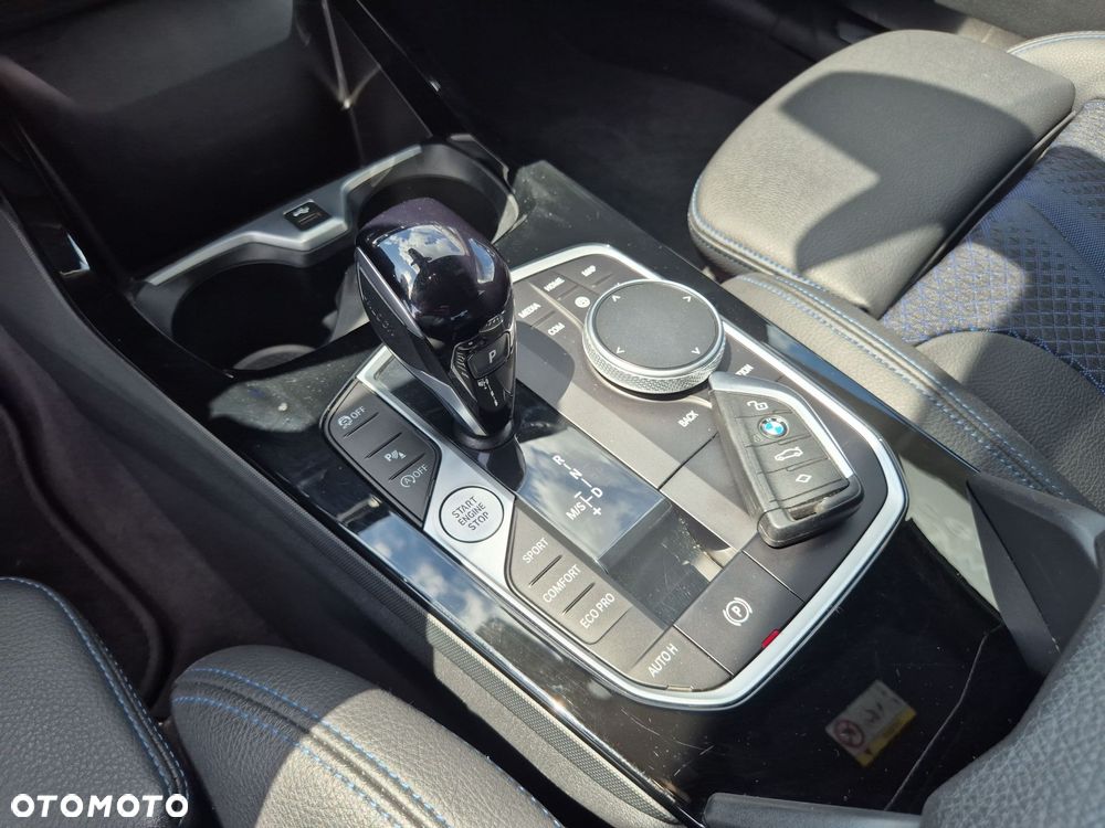 BMW Seria 2 218i M Sport - 16