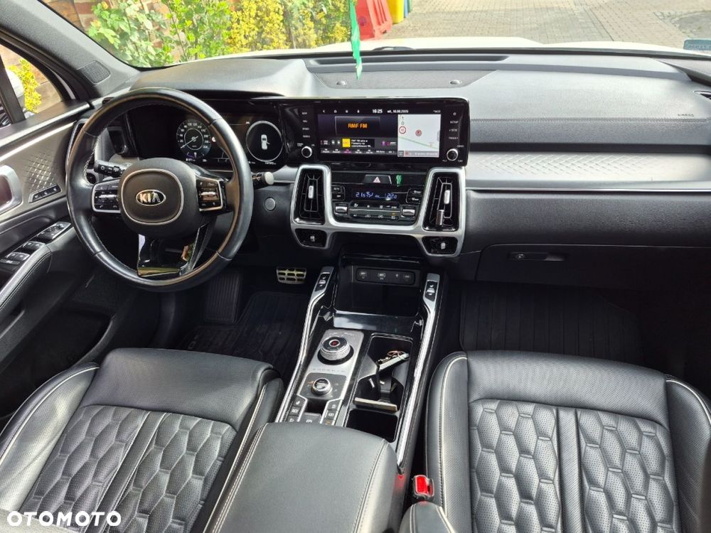 Kia Sorento - 7