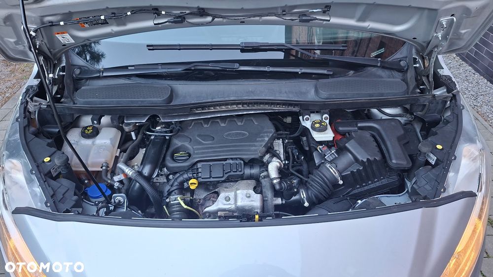 Ford Transit Connect - 17